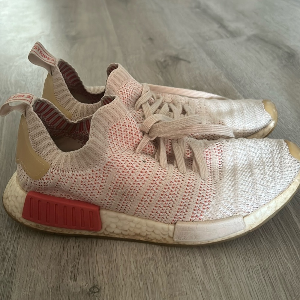 Adidas Sneakers